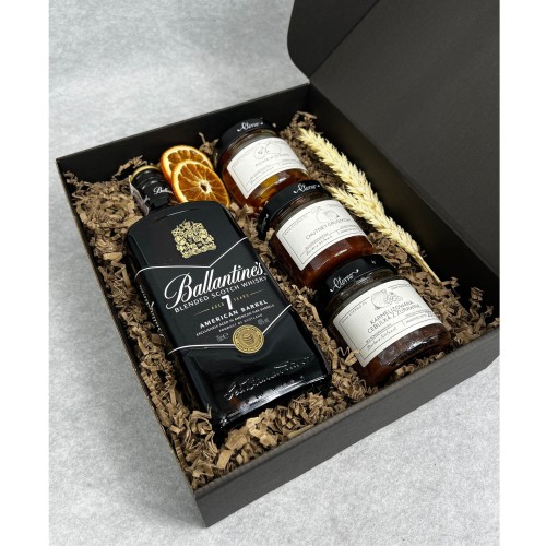 Zestaw z whisky dla mężczyzny